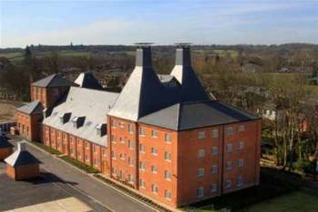  Image of 2 bedroom Flat to rent in Brewery Lane Romsey SO51 at Romsey, SO51 8JX