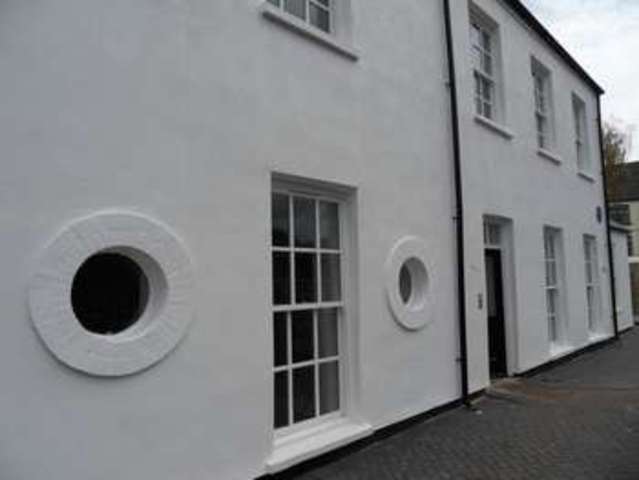  Image of 1 bedroom Flat to rent in Brookend Street Ross-on-Wye HR9 at Brookend Street  Ross-on-Wye, HR9 7EG
