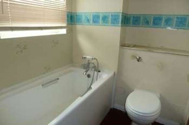  Image of Flat for sale in Rossington Place Reading RG2 at Rossington Place  Reading, RG2 8RQ