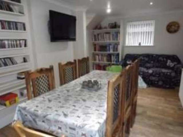  Image of 4 bedroom Semi-Detached house for sale in Colne Rise Rowhedge Colchester CO5 at Rowhedge Colchester Rowhedge, CO5 7EJ