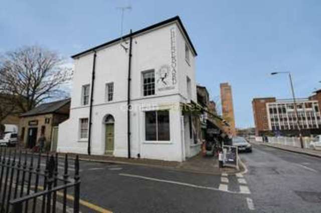  Image of 2 bedroom Flat to rent in Royal Hill London SE10 at Royal Hill  Greenwich, SE10 8RT