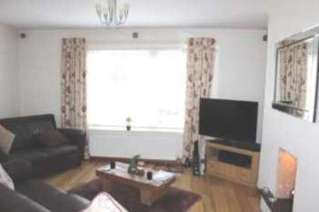  Image of 3 bedroom Terraced house for sale in Rutherford Square East Kilbride Glasgow G75 at The Murray East Kilbride Auldhouse, G75 0JL