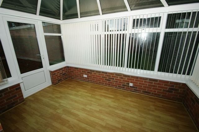  Image of 2 bedroom Terraced house to rent in Sandpiper Way Lenton Nottingham NG7 at Sandpiper Way Lenton Nottingham, NG7 2EE