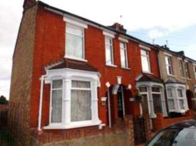  Image of 3 bedroom End of Terrace for sale in Sandringham Road Watford WD24 at Watford Hertfordshire Watford, WD24 7BJ