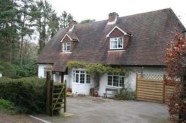 Image of 4 bedroom Detached house for sale in Holly Hill Lane Sarisbury Green Southampton SO31 at Sarisbury Green Southampton Sarisbury, SO31 7AD