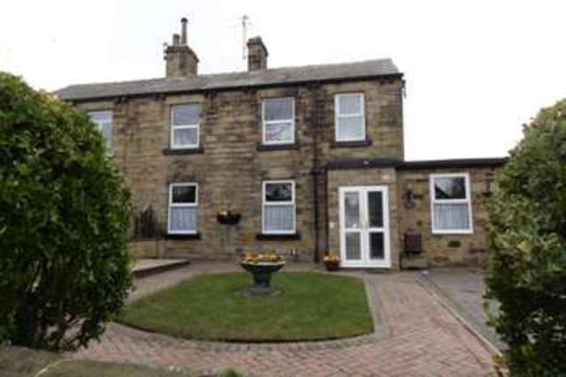  Image of 2 bedroom Semi-Detached house to rent in School Lane Walton Wakefield WF2 at Walton Wakefield Walton, WF2 6NR