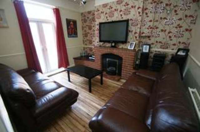 Image of 3 bedroom Semi-Detached house to rent in Scotland Road Nottingham NG5 at Scotland Road Basford Nottingham, NG5 1JU