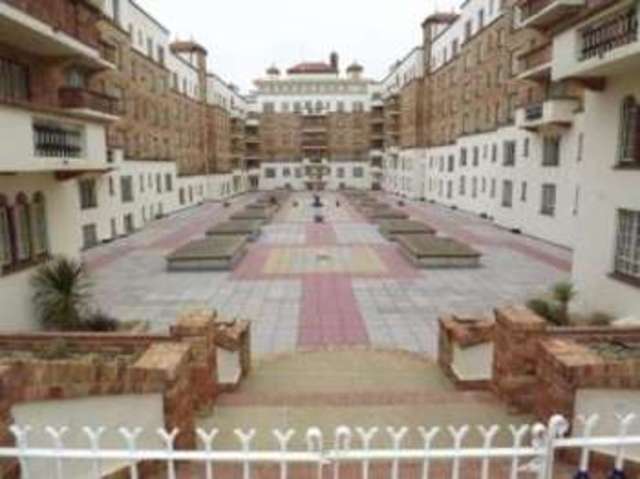  Image of 4 bedroom Flat for sale in Sea Road Boscombe Bournemouth BH5 at Sea Road Bournemouth Boscombe, BH5 1JR
