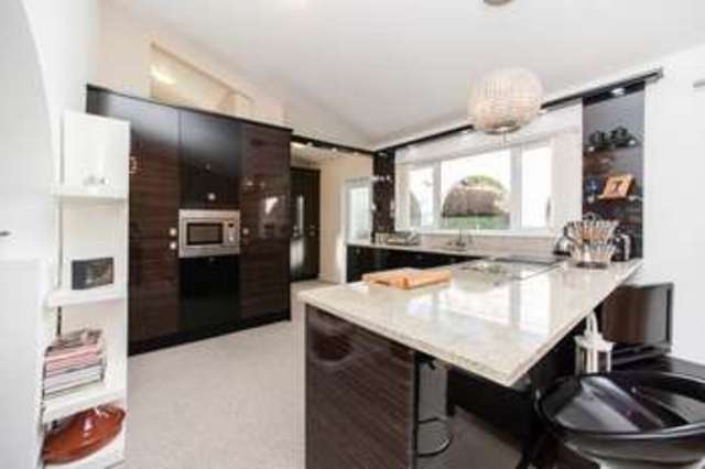  Image of 3 bedroom Bungalow for sale in High Barrwood Road Kilsyth Glasgow G65 at High Barrwood Road  Glasgow, G65 0EE