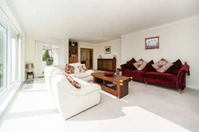  Image of 3 bedroom Bungalow for sale in High Barrwood Road Kilsyth Glasgow G65 at High Barrwood Road  Glasgow, G65 0EE