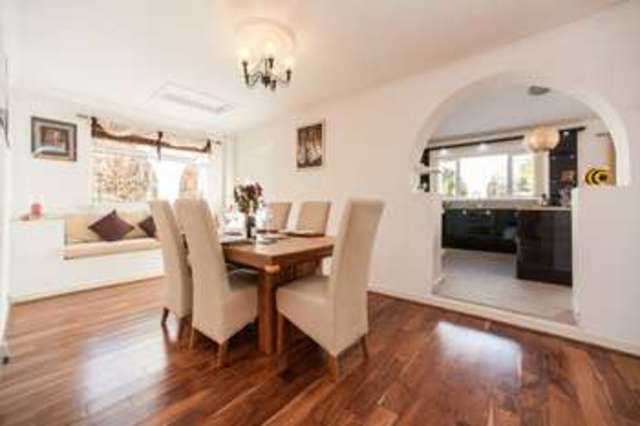  Image of 3 bedroom Bungalow for sale in High Barrwood Road Kilsyth Glasgow G65 at High Barrwood Road  Glasgow, G65 0EE