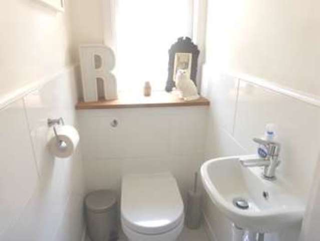  Image of 3 bedroom Detached house for sale in Severn Road Porthcawl CF36 at Porthcawl  Porthcawl, CF36 3LN