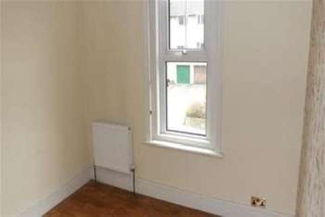  Image of 3 bedroom Detached house to rent in Sherborne Road Yeovil BA21 at Yeovil, BA21 4HF