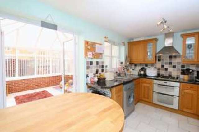  Image of 3 bedroom Terraced house for sale in Shilling Close Kingswood Hull HU7 at Shilling Close Kingswood Hull, HU7 3LE