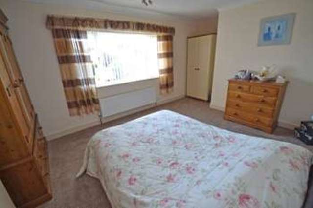  Image of 3 bedroom Terraced house for sale in Silcoates Lane Wrenthorpe Wakefield WF2 at Wrenthorpe Wakefield West Yorkshire, WF2 0PB