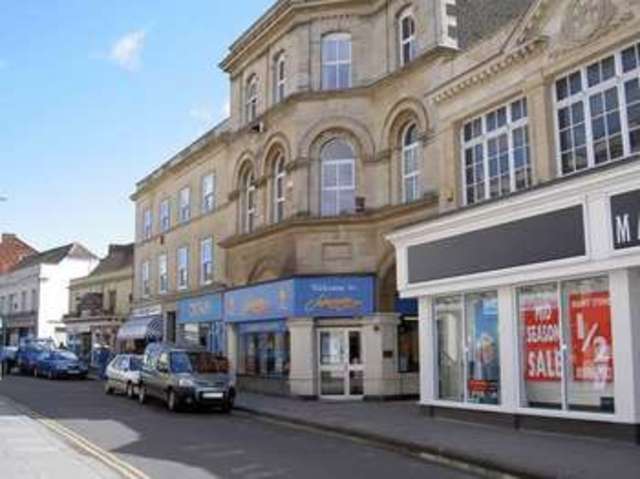  Image of 1 bedroom Flat to rent in Silver Street Trowbridge BA14 at Silver Street  Trowbridge, BA14 8AA