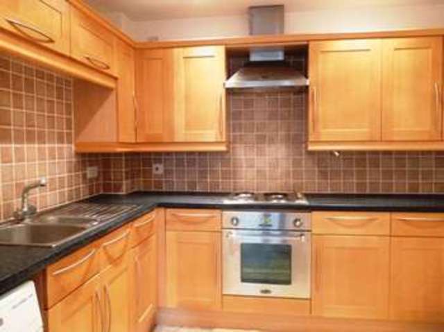  Image of 1 bedroom Flat to rent in Silver Street Trowbridge BA14 at Silver Street  Trowbridge, BA14 8AA