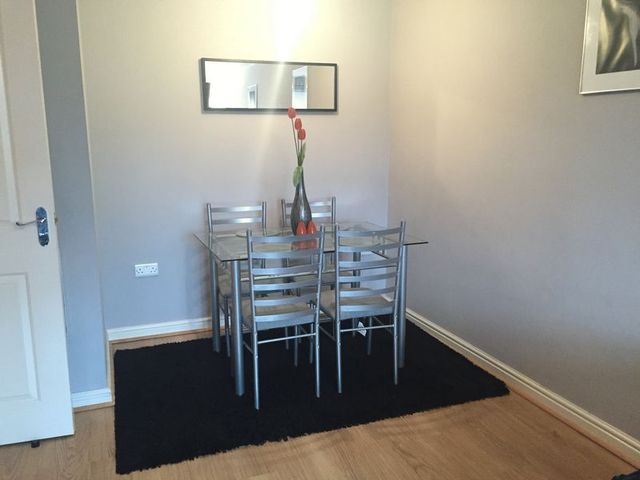  Image of 2 bedroom Flat for sale in Watling Gardens Dunstable LU6 at Watling Gardens  Dunstable, LU6 3FD
