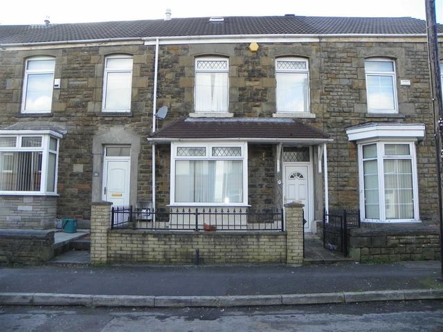  Image of 3 bedroom Property for sale in Springfield Street Morriston Swansea SA6 at Springfield Street Morriston Morriston, SA6 6HB
