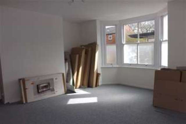  Image of 4 bedroom Detached house to rent in St. Clements Street Oxford OX4 at Oxford, OX4 1AG