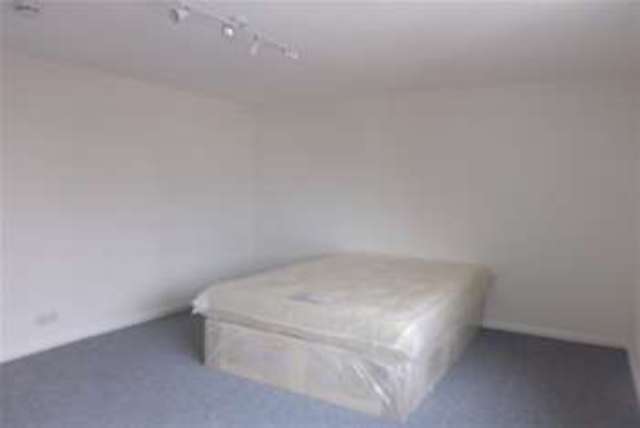  Image of 4 bedroom Detached house to rent in St. Clements Street Oxford OX4 at Oxford, OX4 1AG