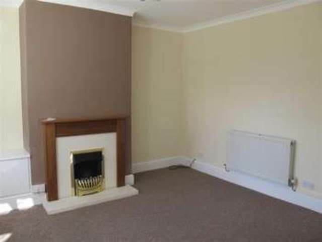  Image of 2 bedroom Property to rent in St. Nicholas Street Droitwich WR9 at St Nicholas Street Droitwich Droiwtich, WR9 8HS