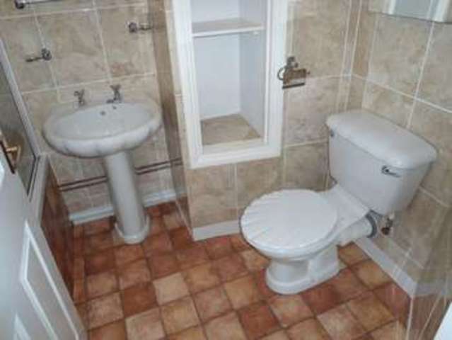  Image of 2 bedroom Terraced house to rent in St. Pancras Chichester PO19 at St Pancras  Chichester, PO19 7LR