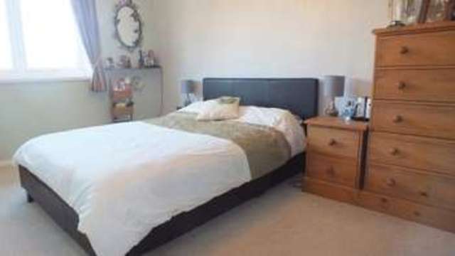  Image of 1 bedroom Flat for sale in St. Swithins Road Bridport DT6 at St. Swithins Road  Bridport, DT6 5DS