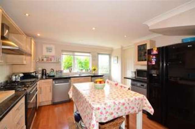  Image of 5 bedroom Semi-Detached house for sale in Stakes Hill Road Waterlooville PO7 at Waterlooville Hampshire Waterlooville, PO7 5UF