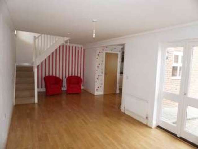  Image of 2 bedroom Detached house to rent in Stanley Road Tunbridge Wells TN1 at Stanley Road Tunbridge Wells Royal Tunbridge Wells, TN1 2BA
