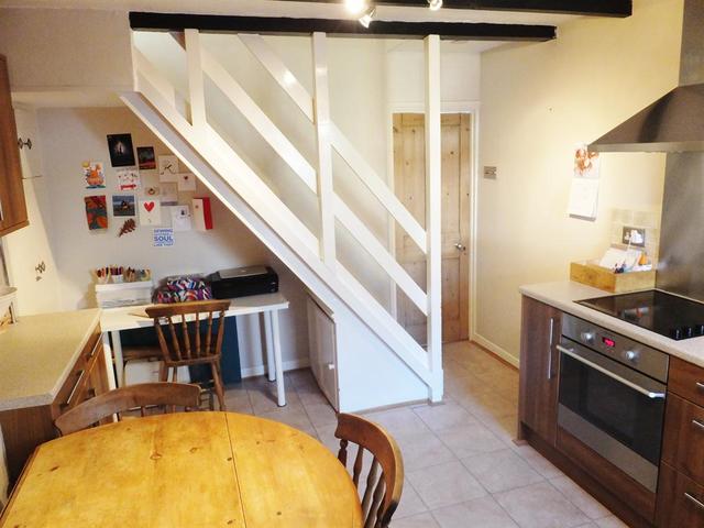  Image of 2 bedroom Terraced house for sale in Station Road Carshalton SM5 at Carshalton Surrey Carshalton, SM5 2LA