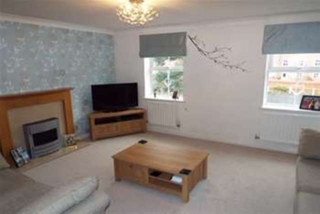  Image of 4 bedroom Semi-Detached house to rent in Stavely Way Gamston Nottingham NG2 at Nottingham, NG2 6QR