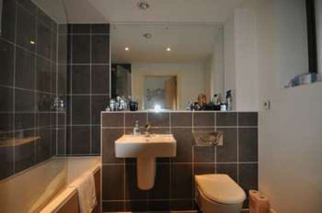  Image of 1 bedroom Flat for sale in Gas Ferry Road Bristol BS1 at Gas Ferry Road  Bristol, BS1 6GL