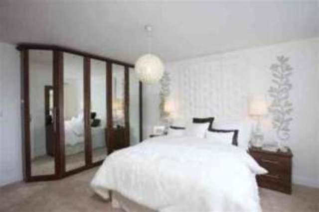  Image of 4 bedroom Detached house for sale in Stone Cross Lane North Lowton Warrington WA3 at Stone Cross Lane North Lowton Lowton, WA3 2SH
