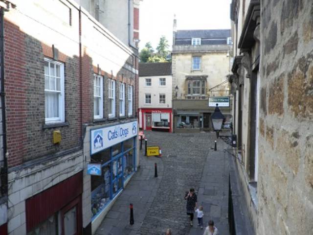  Image of 1 bedroom Flat to rent in Stony Street Frome BA11 at Catherine Street Frome Frome, BA11 1BU