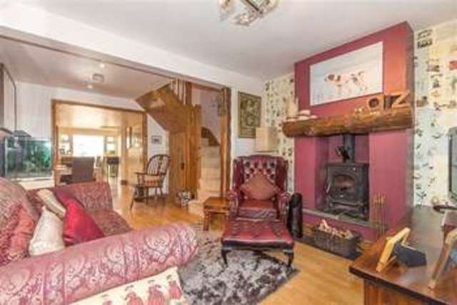  Image of 2 bedroom Cottage for sale in Stourbridge Road Fairfield Bromsgrove B61 at Stourbridge Road Fairfield Bromsgrove, B61 9LY