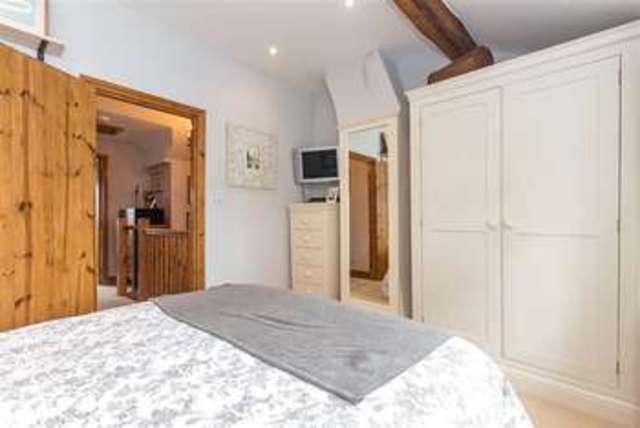  Image of 2 bedroom Cottage for sale in Stourbridge Road Fairfield Bromsgrove B61 at Stourbridge Road Fairfield Bromsgrove, B61 9LY