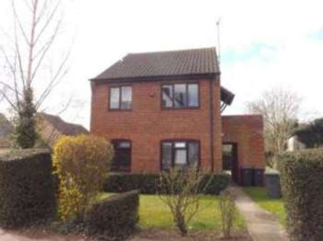  Image of 1 bedroom Flat for sale in Strafford Close Harlington Dunstable LU5 at Harlington Dunstable Harlington, LU5 6NS