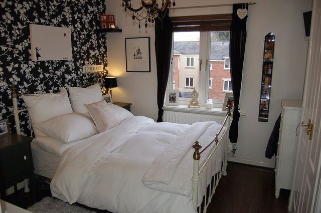  Image of 2 bedroom Flat for sale in Stratford Gardens Bromsgrove B60 at Stratford Gardens  Bromsgrove, B60 1EU