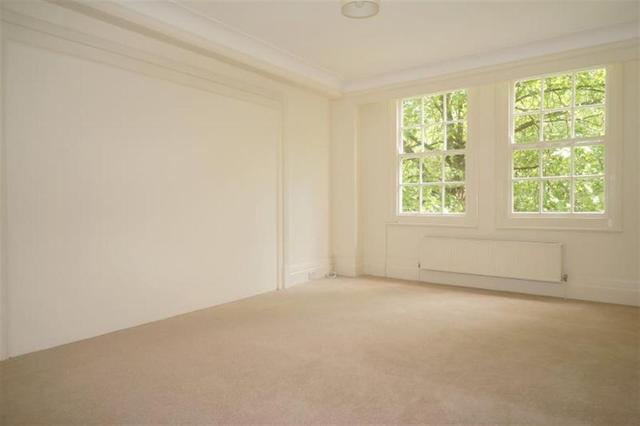  Image of 4 bedroom Flat to rent in Park Road London NW8 at Park Road St Johns Wood Lisson Grove, NW8 7HY
