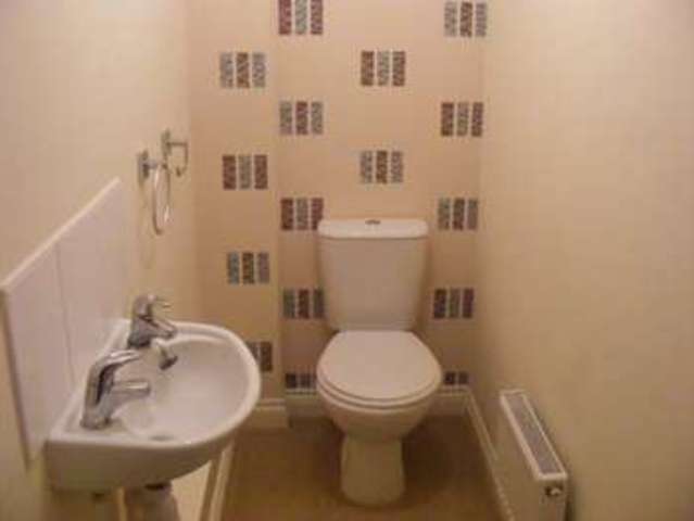  Image of 5 bedroom Detached house to rent in Stroud Way Weston-super-Mare BS24 at Weston Village Weston-super-Mare Locking, BS24 7HJ