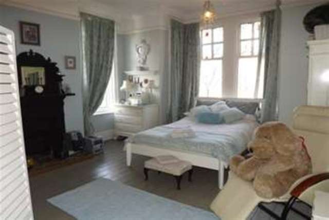  Image of 3 bedroom Detached house to rent in Sunderland Road South Shields NE33 at South Shields, NE33 4UR