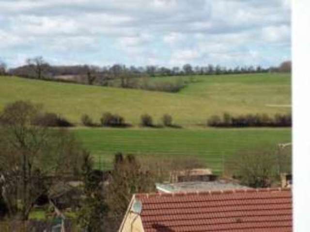  Image of 3 bedroom Terraced house for sale in Sunningvale Avenue Biggin Hill Westerham TN16 at Biggin Hill Westerham Biggin Hill, TN16 3BU