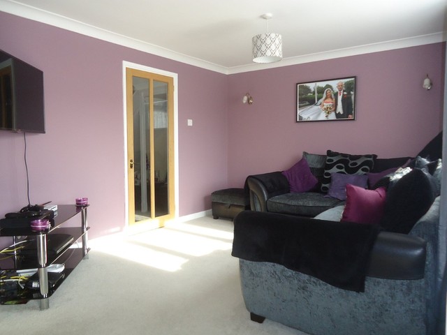  Image of 3 bedroom Terraced house for sale in Sunnyside Walk Havant PO9 at Sunnyside Walk  Warren Park, PO9 4HQ