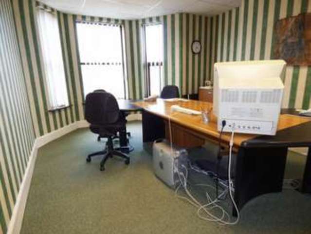  Image of 4 bedroom Property for sale in Surrey Street Lowestoft NR32 at Surrey Street  Lowestoft, NR32 1LJ