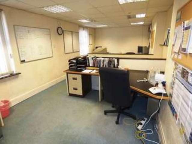  Image of 4 bedroom Property for sale in Surrey Street Lowestoft NR32 at Surrey Street  Lowestoft, NR32 1LJ