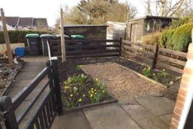  Image of 3 bedroom Detached house to rent in Huthwaite Road Huthwaite Sutton-in-Ashfield NG17 at Sutton-in-Ashfield, NG17 2NG