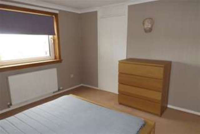  Image of 2 bedroom Flat to rent in Tarbolton East Kilbride Glasgow G74 at Glasgow, G74 3SQ