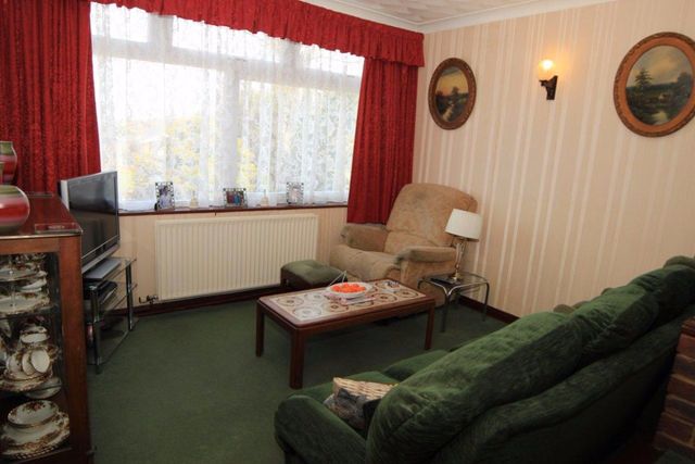  Image of 3 bedroom Bungalow for sale in Tern Close Hythe Southampton SO45 at Tern Close  Hythe, Southampton, SO45 3GE