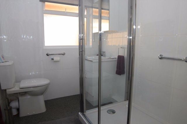  Image of 3 bedroom Bungalow for sale in Tern Close Hythe Southampton SO45 at Tern Close  Hythe, Southampton, SO45 3GE